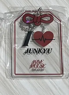 treasure ジュンギュ カプセルトイ お守り