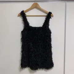 ローリーズファーム　2WAYフリンジフェザーノースリーブ　ブラック