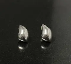イヤリング　シルバー　アクセサリー