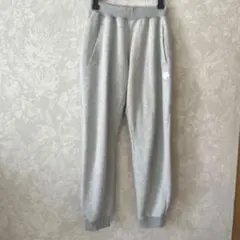 DESCENTE スウェットパンツ　Mサイズ