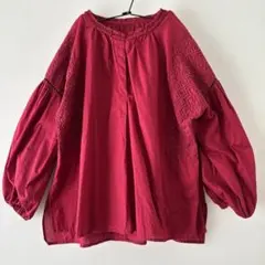 【ジャーナルスタンダード】刺繍　エスニックブラウス レッド　ギャザー長袖　38のサムネイル