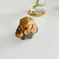 たかはたまさお　木彫り風 FIGURE COLLECTION(柿どうぞ熊)