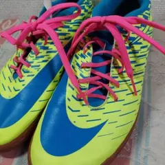 Item thumbnail for item 345bc01b-ae4b-468e-8526-79fbfdb2066d