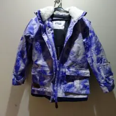 子ども用スキーウェア 雪の結晶模様