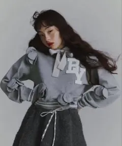bibiy. パーカー BY. FLOWER SWEATSHIRT - メルカリ