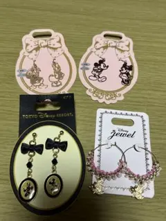 ディズニー　ピアスセット