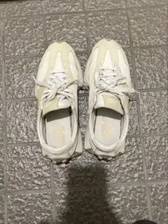 ニューバランス　ホワイト スニーカー ラバーソール