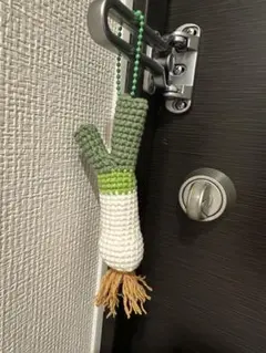 Item thumbnail for item 598d0feb-1e26-4e67-9d5e-57fbe93518f2