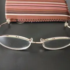 PAPER GLASS ペーパーグラス PG-001 折りたたみ老眼鏡 - メルカリ