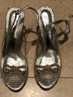 ノーブランド 新品 未使用 透明リボンサンダル