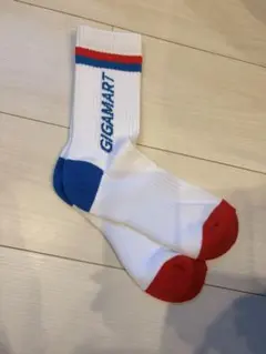 GIGAMART ロゴ入り ソックス 靴下