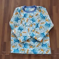 美品【アンパンマン】ブルー　冬用　長袖フリースパジャマ　100cm