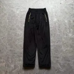 adidas ベロアトラックパンツ　ドローコード付き