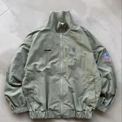 2025年最新】Perushu mlb スタンドネックナイロンブルゾンの人気