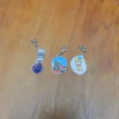 B-SIDE LABEL アクリルチャーム3個セット