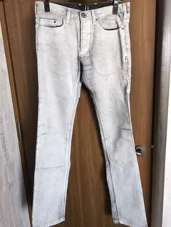 【美品】Neil Barrett ニールバレット　デニムパンツ　29のサムネイル