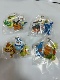 ポケモン 旅立ちの3匹　アクリルスイング ガチャガチャ