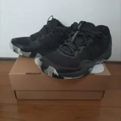 シューズ　テニスシューズ　TOURPRO Z 黒　子供　女性