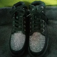 グリッター ブラック ハイカットスニーカー