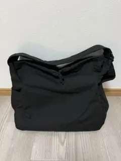 UNIQLO C (ユニクロ)ソフトパフィーショルダーバック