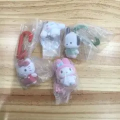 サンリオ　カラフルカラビナマスコットチャーム
