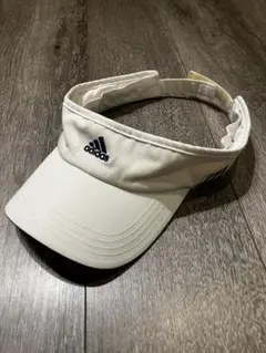 adidas ホワイト サンバイザー