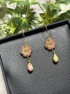 SALE！】プチプラ ピアス No.1641 チェコビーズ - メルカリ
