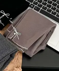 裾リボン付レギンスパンツ