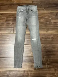 J BRAND グレー スキニーデニム ダメージ加工のサムネイル