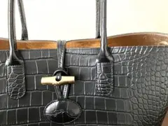 LONGCHAMP LE ROSEAU ロンシャン ル ロゾ クロコ型押し