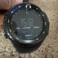 Nakajiii 様 SUUNTO 本体 ベルトおまけ付き - メルカリ