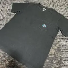 kaws ユニクロ Tシャツ