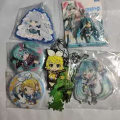 初音ミク　缶バッジ　キーホルダー