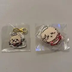 ちいかわレストラン　アクリルスタンド　チャーム　ラッコ