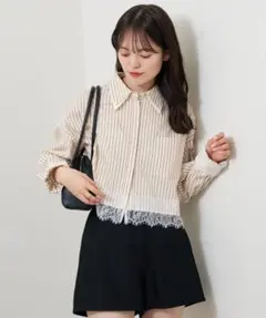 新品　mystic ストライプ裾レースシャツ　ベージュのサムネイル