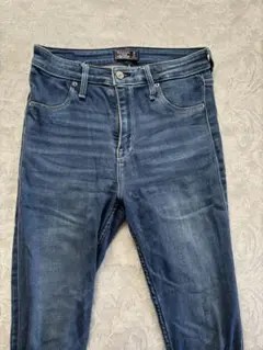 Abercrombie & Fitch Simone High Rise 28のサムネイル