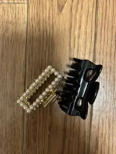 パール装飾ヘアクリップ2個セット
