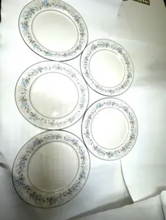 Item thumbnail for item cbd9ecf6-5e2a-4ca5-9c8f-634efffcdf74