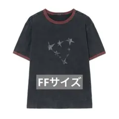 新品未使用 GUESS Tシャツ XL ヒョンジンキーホルダー付き - メルカリ