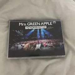 Item thumbnail for item 6dd9d17d-2dc8-4b38-8cad-8ca801e7d4f3