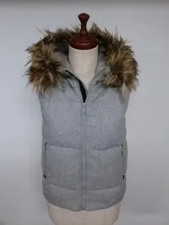 GAP × OUTDOOR EDITION　ダウンベスト　ダウン80％　ギャップ