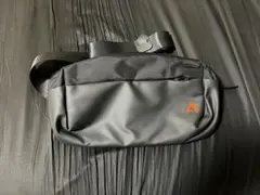 Apex Y4海外限定ボディバッグ