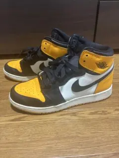 NIKE AIR JORDAN 1 RETRO HIGH OG "Taxi"のサムネイル