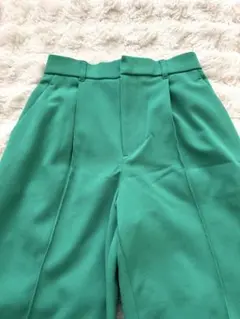 GU カラースラックス グリーン M