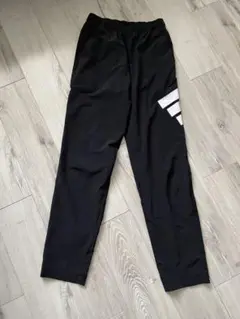 adidas アディダス　長ズボン　パンツ　子供服　160