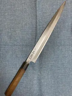 Item thumbnail for item cf0f27fd-ec01-4ce8-aed6-69d0ee1945e3