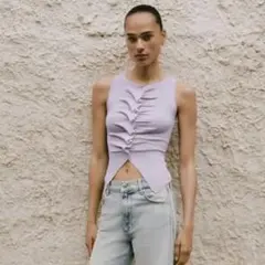 最終値下げZARA ギャザー　ノースリーブ トップスのサムネイル