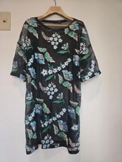 ZARA 花柄刺繍 半袖チュニック