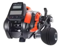 新品 ラインカウンター付きベイトリール 右ハンドルのサムネイル