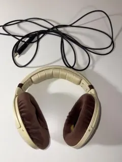美品✨Sennheiser HD598有線ヘッドホン Amazon.co.jp: ゼンハイザー オープン型ヘッドフォン HD598 HD 598